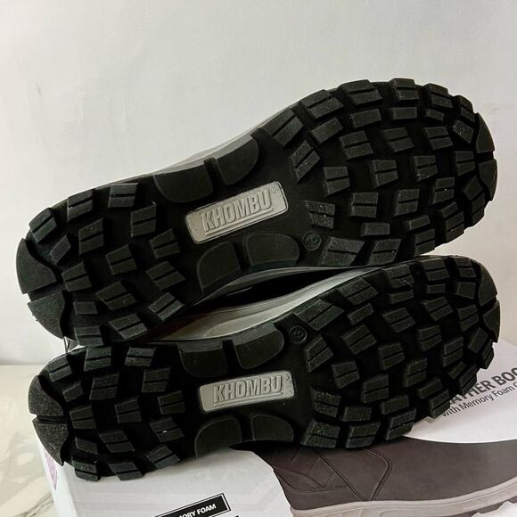 Khombu Dusk Women’s 9 All Weather Boot New In Box - Picture 8 of 13